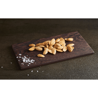 Gourmet almonds with sea salt