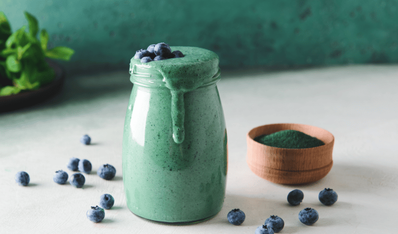 Blaualgen-Smoothies: Nährstoffbomben aus dem Meer